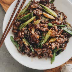 Cách làm Thịt bò xào hành boa rô ngon