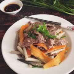 Cách Làm Thịt Bò Xào Ngó Sen Thơm Ngon Đơn Giản