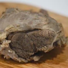 Cách làm thịt cừu luộc sốt cay