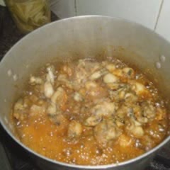 Cách làm thịt ếch kho sả ớt