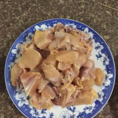 Cách làm thịt gà kho gừng tươi