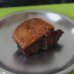 Cách Làm Thịt Heo Chiên Thơm Ngon Cho Bữa Cơm Nhà