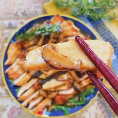 Cách làm thịt heo chiên giòn sốt dầu hào nấm hương