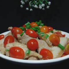 Cách làm thịt heo xào cà chua bi