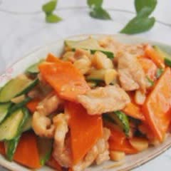 Cách làm Thịt heo xào dưa leo cà rốt
