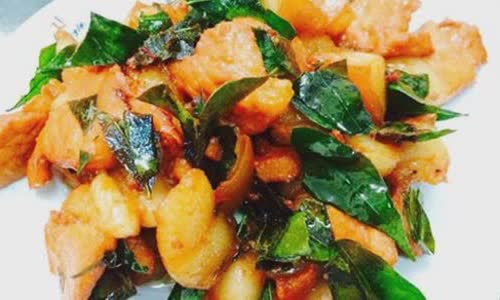 Cách Làm Thịt Heo Xào Lá Mắc Mật
