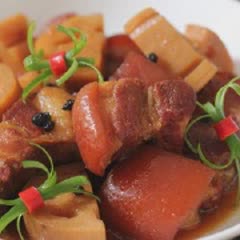 Cách Làm Thịt Kho Củ Sen Tương Hột Đậm Đà Đưa Cơm