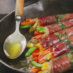 Cách Làm Thịt Nguội Serrano Cuộn Nước Sốt Mè Rang | Thơm Ngon Lạ Miệng