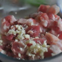 Cách làm Thịt Rim Bơ Đậu Phộng mới lạ mà thơm lừng luôn đó