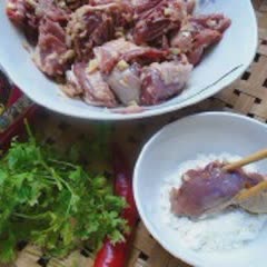 Cách làm Thịt Vịt Rang Muối đơn giản cho bữa ăn gia đình