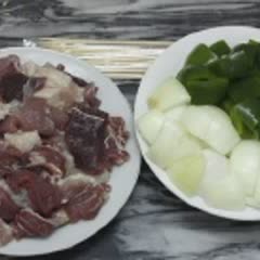 Cách làm Thịt Xiên Chiên thơm lừng cho bữa tiệc gia đình