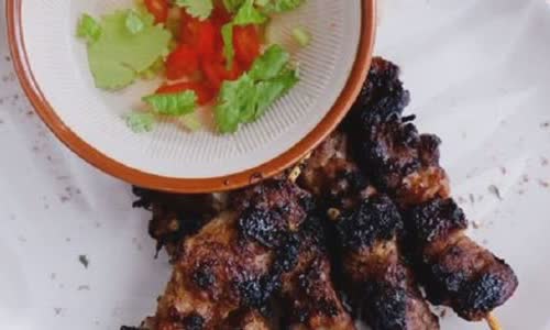 Cách làm thịt xiên nướng kiểu Thái hấp dẫn