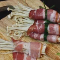 Cách làm Thịt Xông Khói Cuộn Nấm Kim Châm ngon, dễ làm