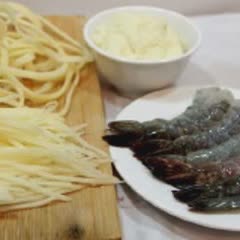 Cách làm Tôm Cuộn Khoai Tây chiêu đãi cả nhà ngày Tết