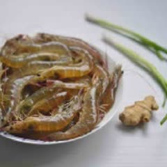 Cách làm tôm hấp hành gừng