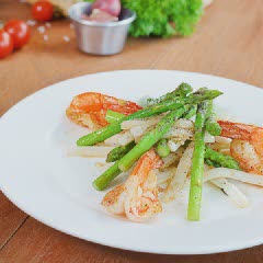 Cách Làm Tôm Xào Măng Tây Hấp Dẫn Cho Bữa Cơm Nhà