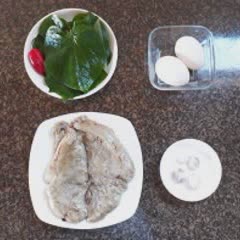 Cách làm trứng cá chiên lá lốt thơm ngon