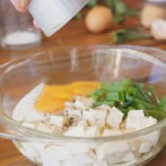 Cách làm Trứng Chiên Đậu Hũ Non ngon miệng đãi gia đình