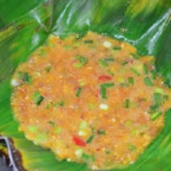 Cách làm trứng chiên lá chuối