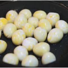 Cách làm Trứng Cút Kho đậm đà gia vị, đưa cơm ngày mưa