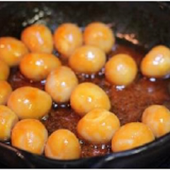 Cách làm trứng cút sốt chua cay