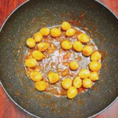 Cách làm trứng cút sốt chua ngọt hấp dẫn