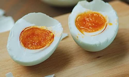 Cách làm Trứng Muối đơn giản tại nhà, ngon béo, không tanh 