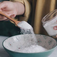 Cách làm Trứng muối vị thảo mộc