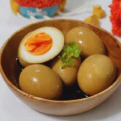Cách làm Trứng Ngâm Nước Tương rượu trắng bùi thơm lạ miệng