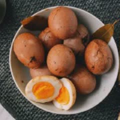 Cách làm trứng ngâm tương thảo mộc