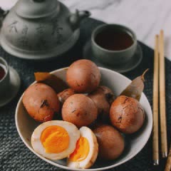 Cách làm trứng ngâm tương thảo mộc