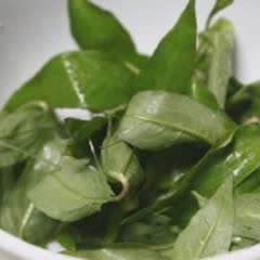 Cách Làm Trứng Vịt Lộn Rang Me Chuẩn Vị Ngoài Hàng
