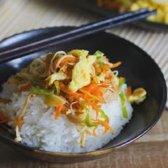 Cách làm Trứng xào nấm cà rốt
