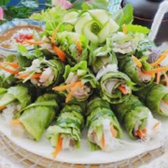 Cách làm xà lách cuộn thịt luộc