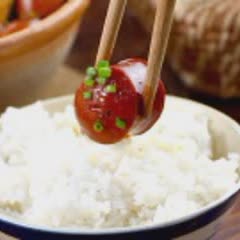 Cách làm Xúc xích vườn bia kho trứng cút