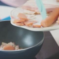 Cách Làm Bánh Mì Pizza Sốt Bò Thơm Ngon Đơn Giản