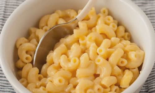 Cách làm Macaroni and Cheese - Nui nấu phô mai bằng lò vi sóng