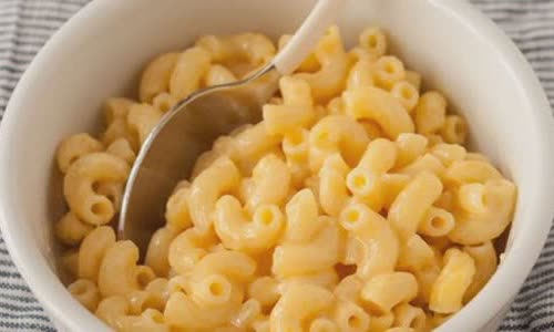 Cách làm Macaroni and Cheese - Nui nấu phô mai bằng lò vi sóng