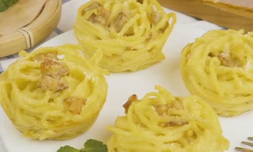 Cách làm mì pasta nướng thịt xông khói