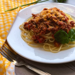 Cách làm mì spaghetti sốt bò bằm
