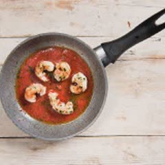 Cách làm mì ý sốt cà chua tôm