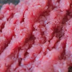 Cách làm mì Ý sốt thịt bò bí đỏ