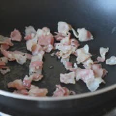 Cách làm mì Ý sốt thịt bò bí đỏ