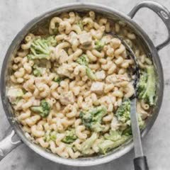 pasta-bong-cai-bo-pho-mai-7KCQgsgoRiGj3ZRrCQNi