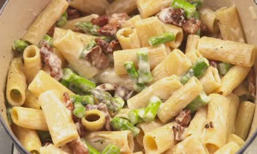 Cách làm Pasta thịt xông khói