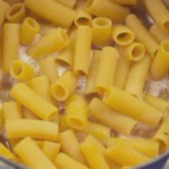 Cách làm Pasta thịt xông khói