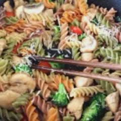 Cách Làm Salad Pasta Sắc Màu Cực Ngon, Hấp Dẫn