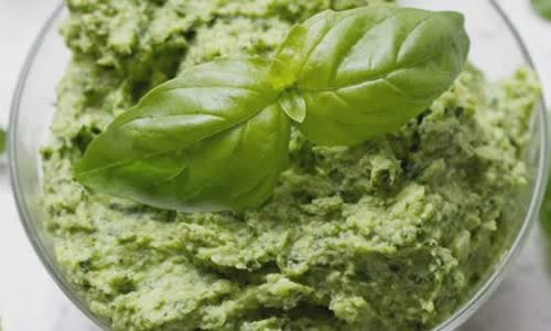 Cách làm Sốt Pesto chay