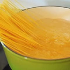 Cách Làm Spaghetti Tôm Ngon Đơn Giản Cho Bữa Sáng