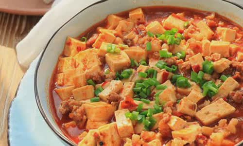 Cách làm Đậu Hũ Rim Sốt Thịt Bằm sa tế đậm đà và cay cay